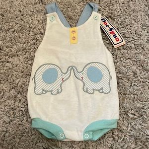 Vintage 80’s? 90’s? Doe-Spun Elephant Romper, Size 6-9 Months